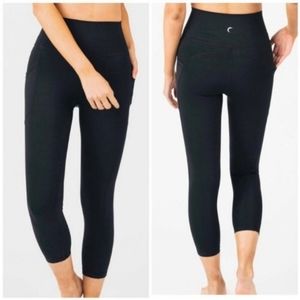 Zyia black light n tight leggings